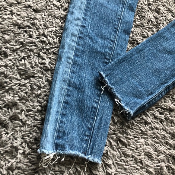 Levi’s 711 patches frayed hem light / medium wash - Picture 3 of 6